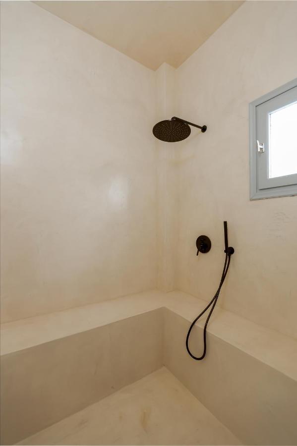 Divino Suites (Adults Only) 산토리니 외부 사진